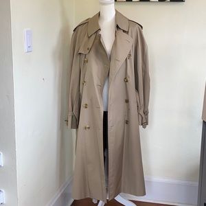 Men’s vintage Burberry trench coat